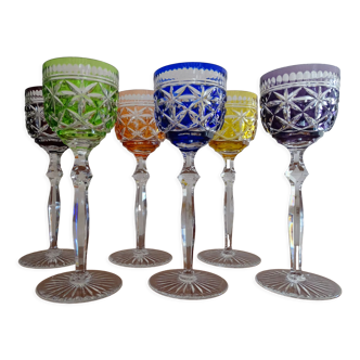 6 glasses of Bohemian crystal wine colored feet stars