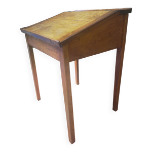 Bureau, pupitre ancien