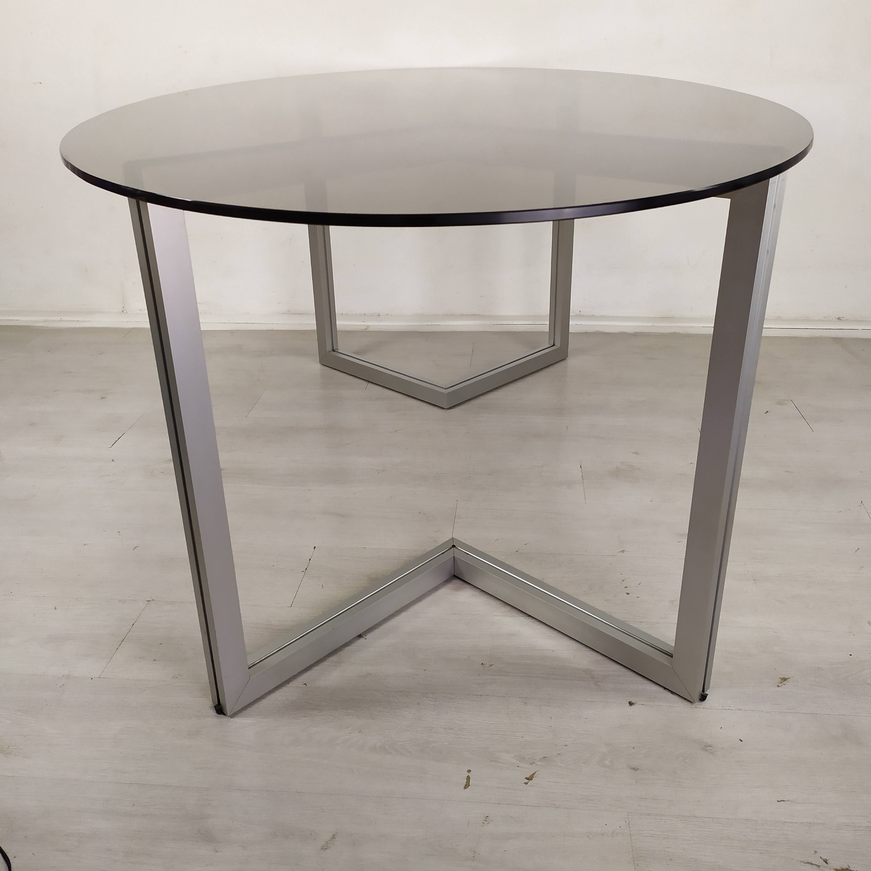 Oval table design line Roset