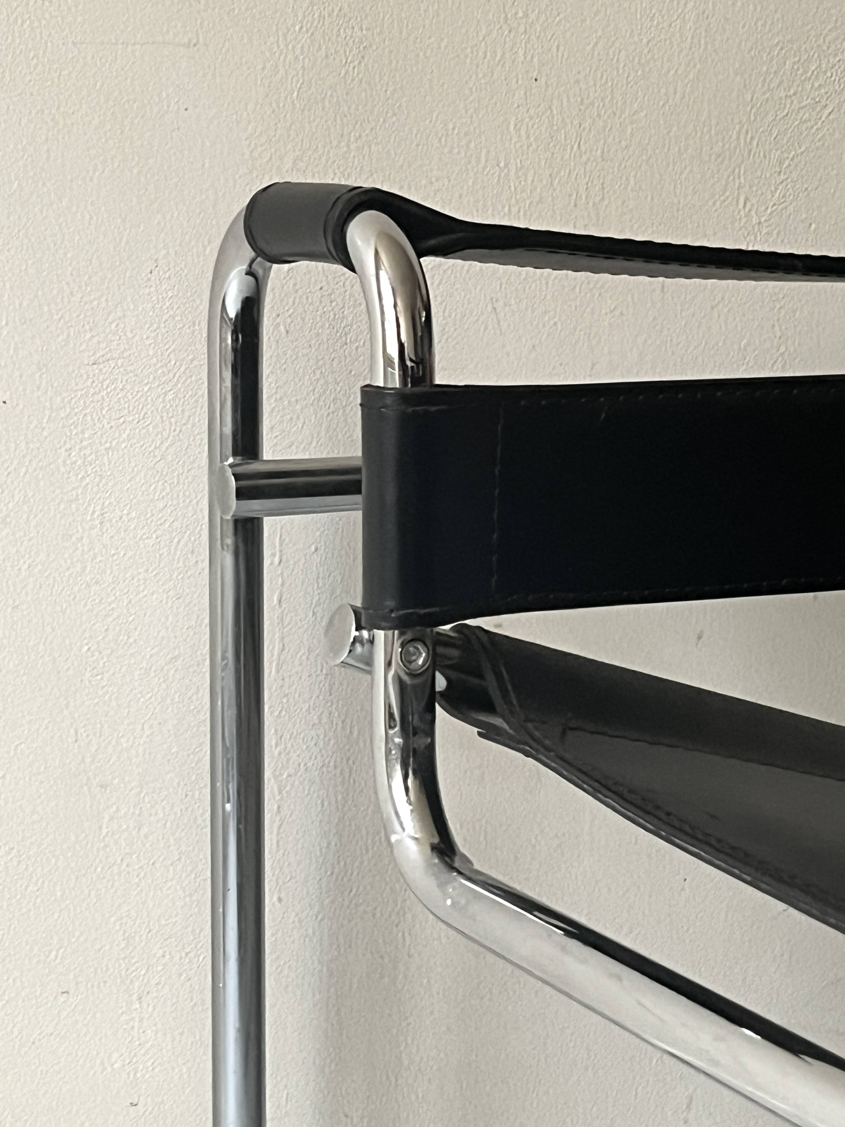 Wassily tubular armchair in chrome & black leather, designed by Marcel Breuer in 1970.