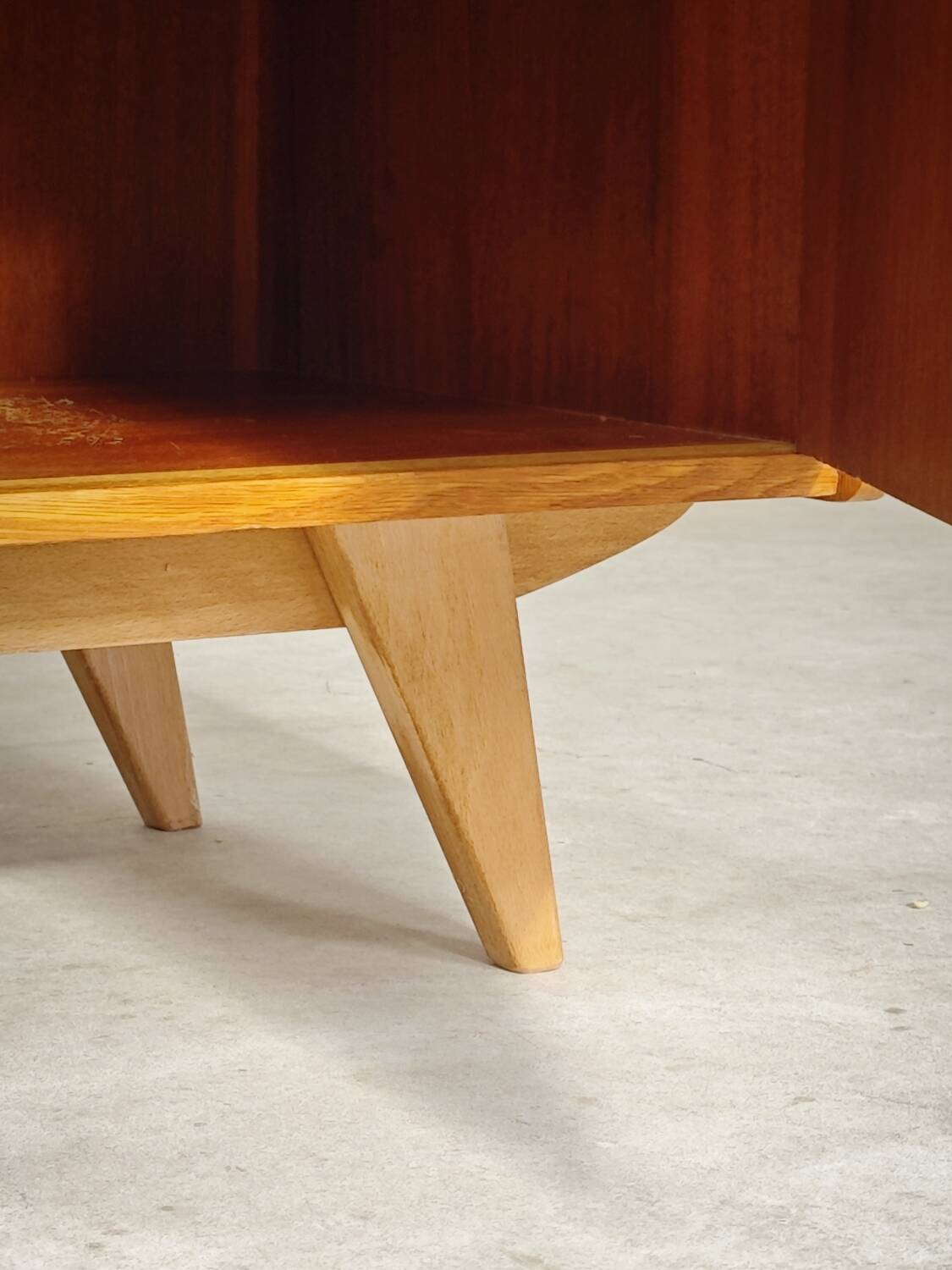 U 458 pink and grey sideboard by Jiri Jiroutek for Interier Praha 1960