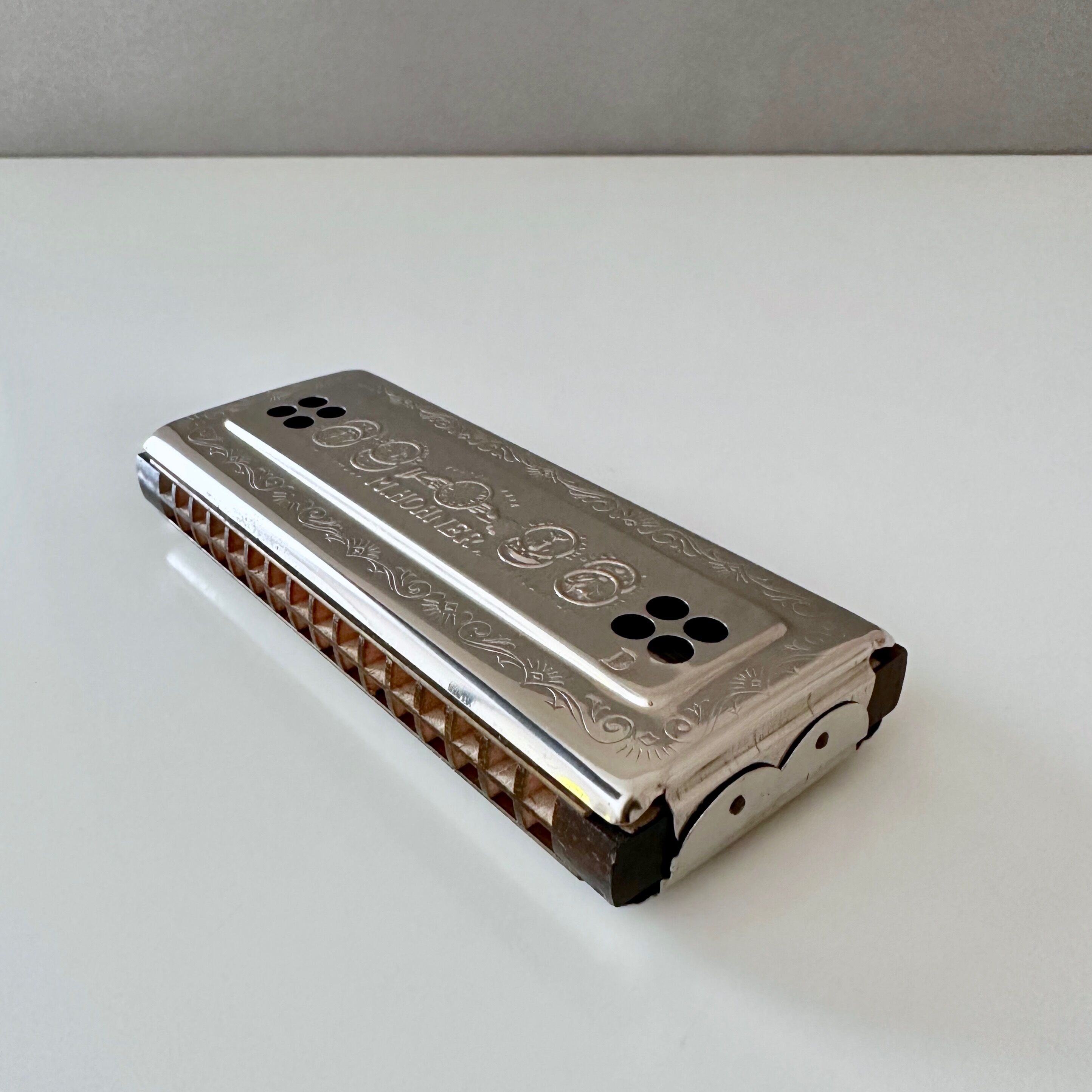 Hohner Echo Harp harmonica