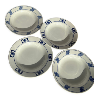 Set four hollow plates mismatched porcelain butterflies and bunches of grapes lot F