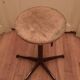 Tabouret d'atelier réglable
