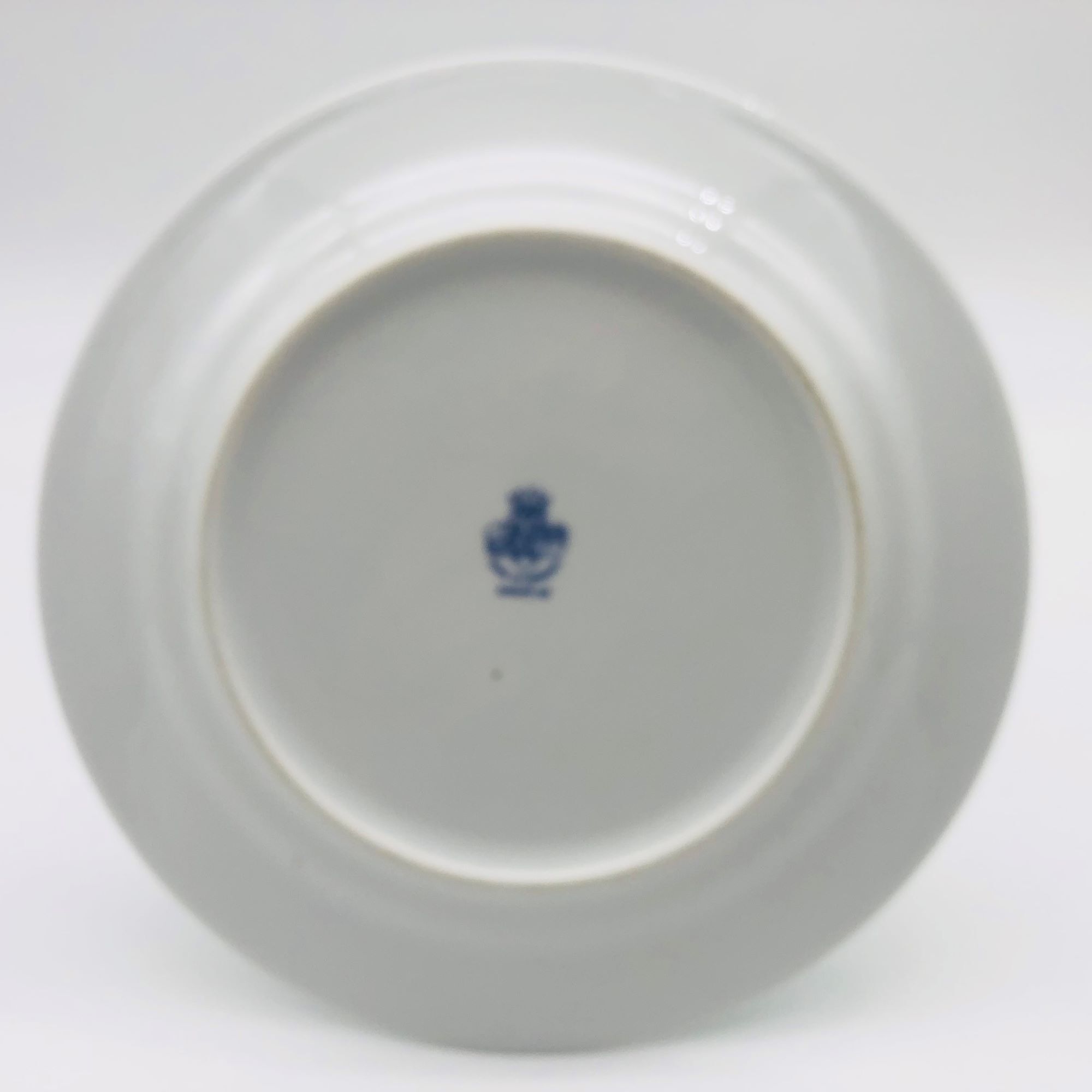 6 dessert plates and serving dish, graf von henneberg