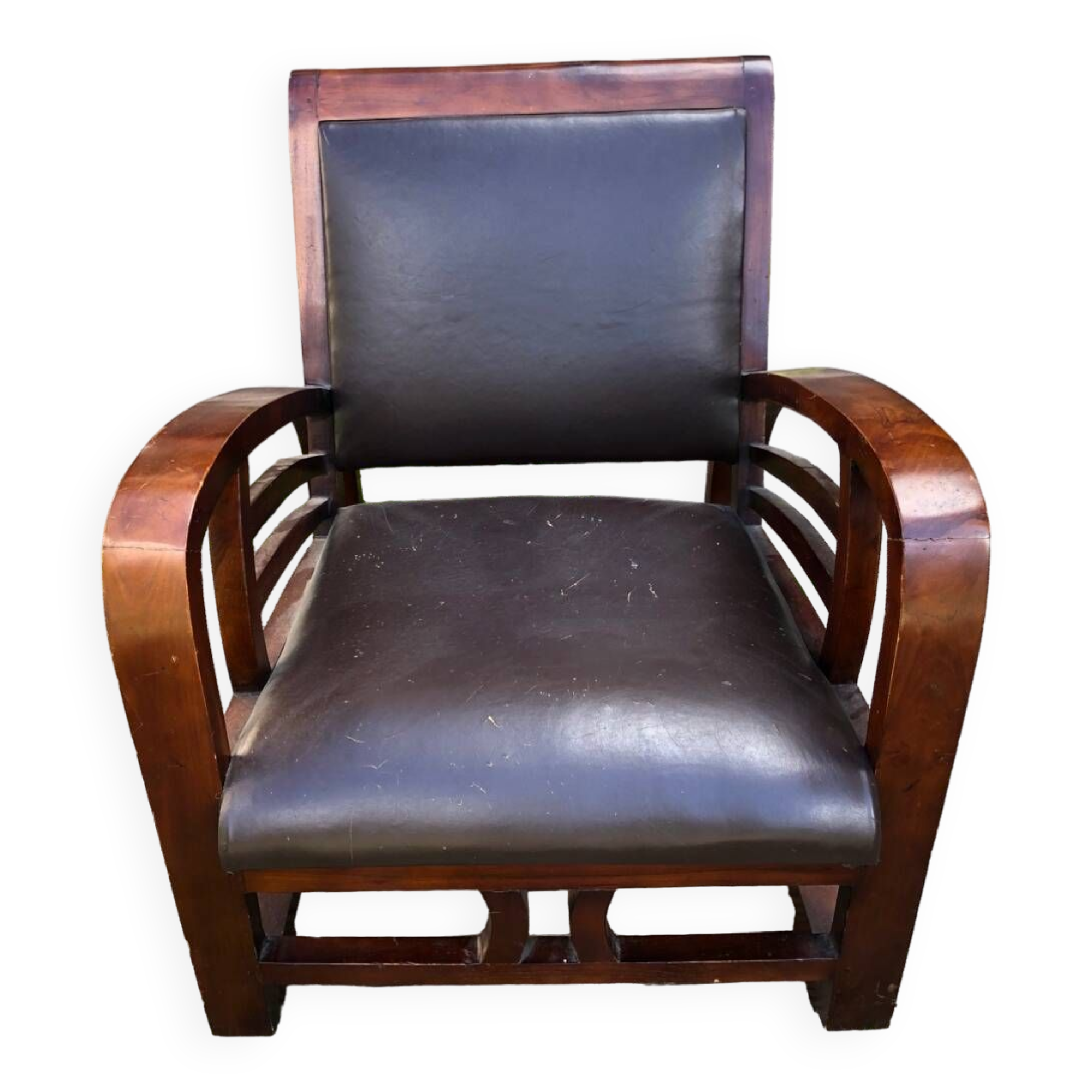Colonial style club chair