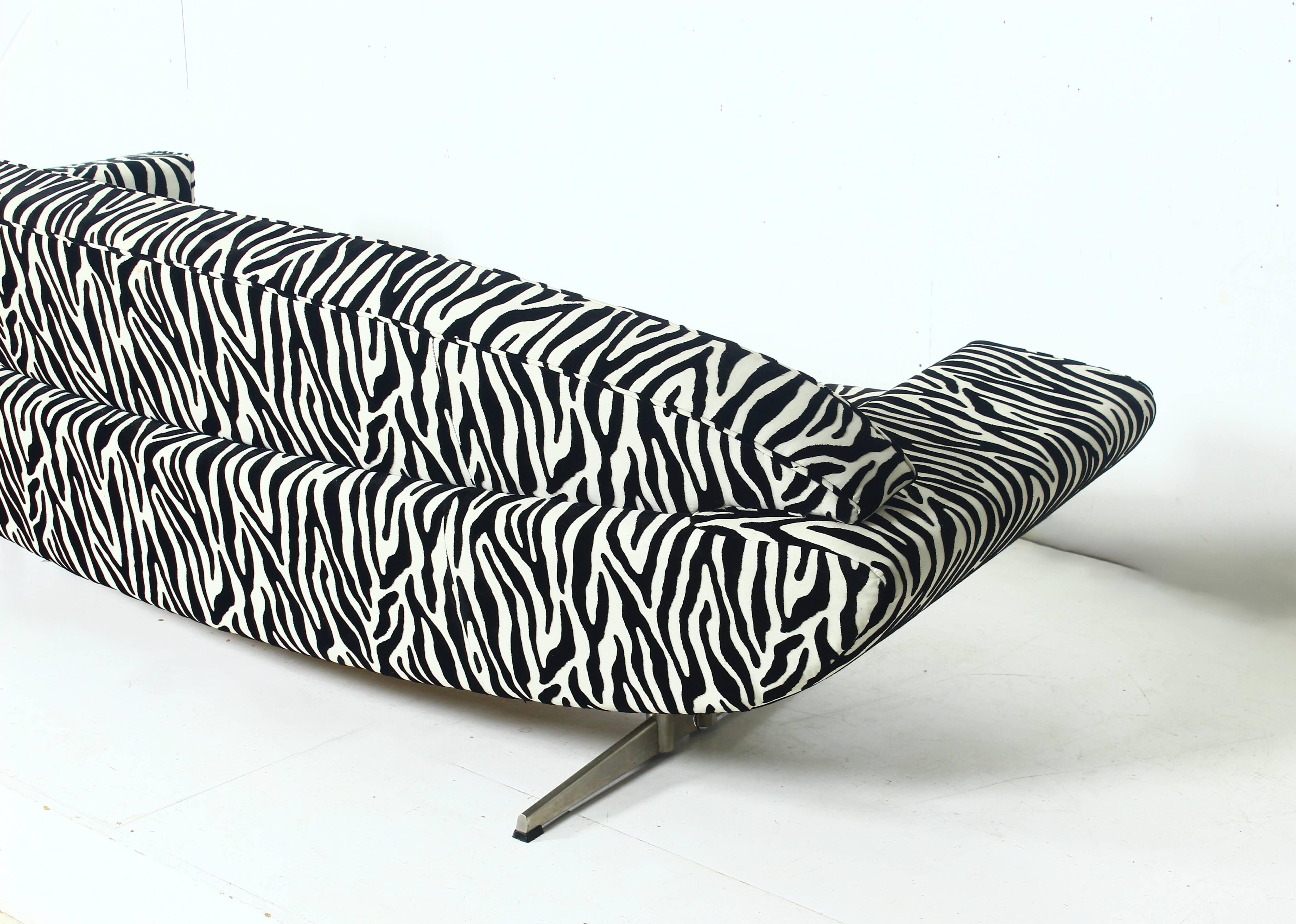 "Capri" curved three-seater sofa by Johannes Andersen, 1965