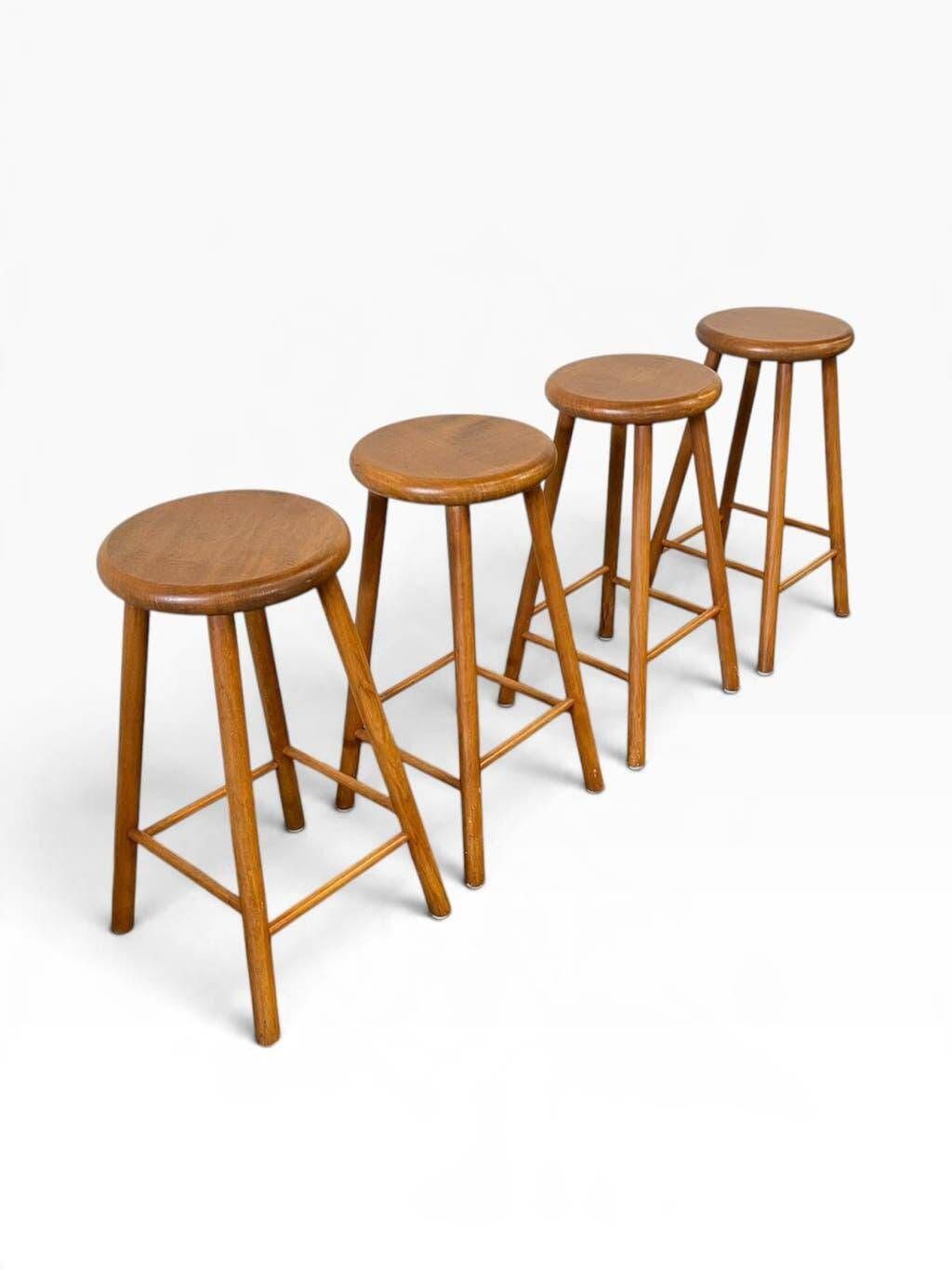Ensemble de 4 tabourets vintage en bois / tabourets de bar