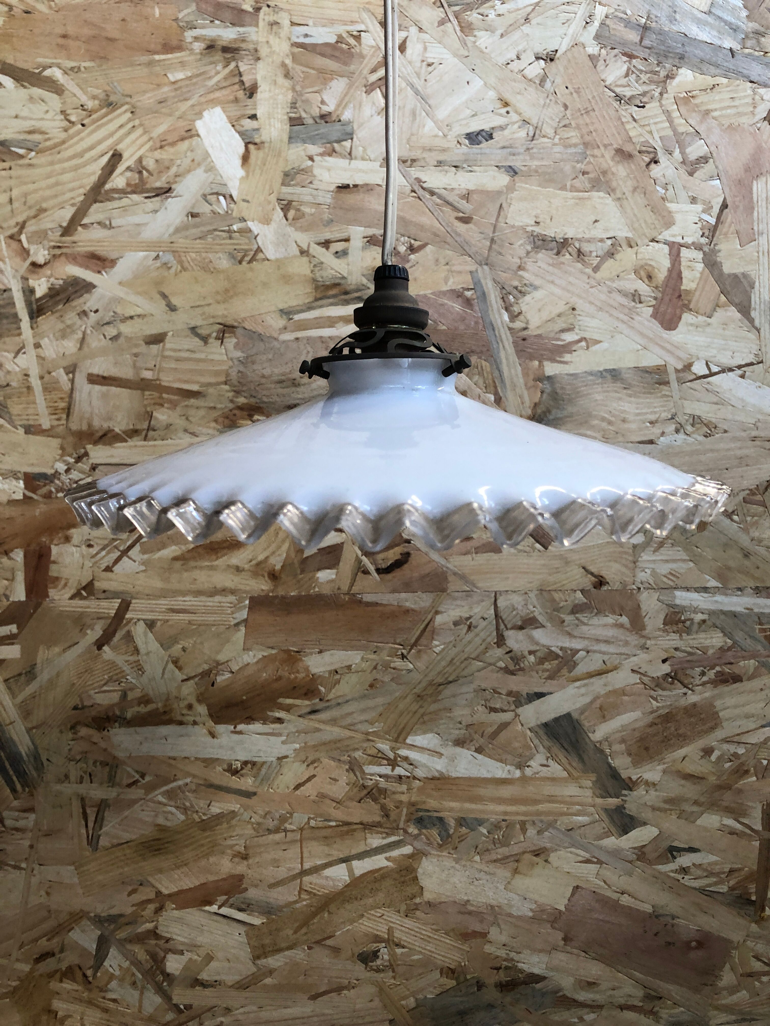 Old suspension glass multilayer corolla neck + brass socket 50 ́s vintage