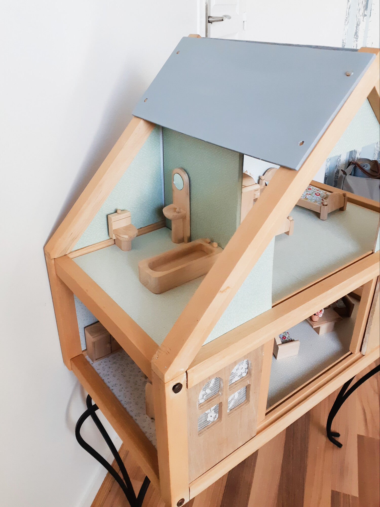Wooden dollhouse, revamped, furnished, vintage French