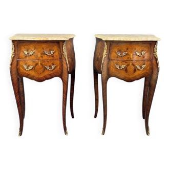 Paire de tables de chevet de style louis xv en marqueterie et marbre – xixe