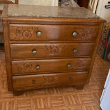 Old 4 drawer chest of drawers with marble top