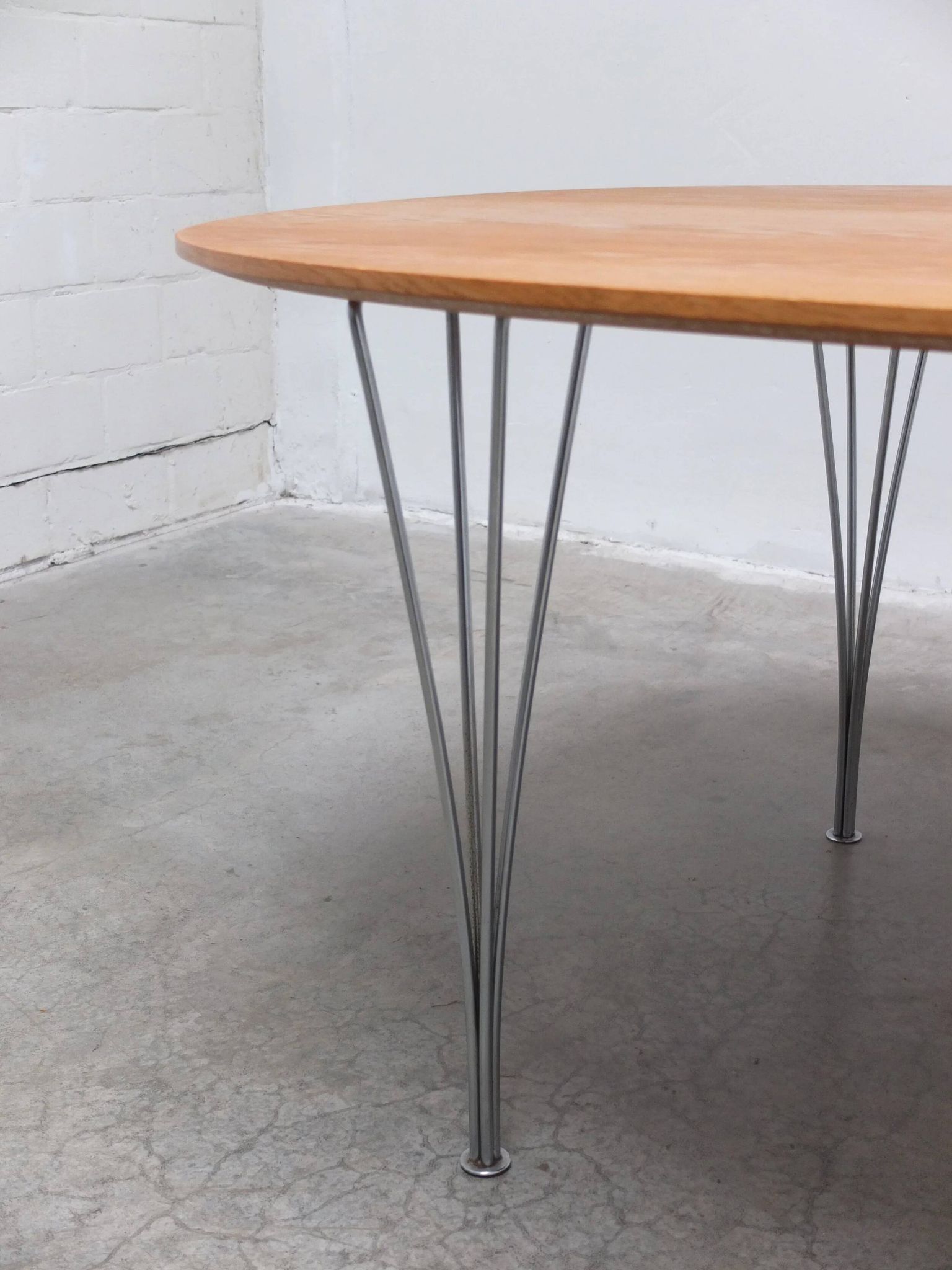 ‘Super-Elliptical’ table in oak by Piet Hein & Bruno Mathsson for Fritz Hansen, 1968