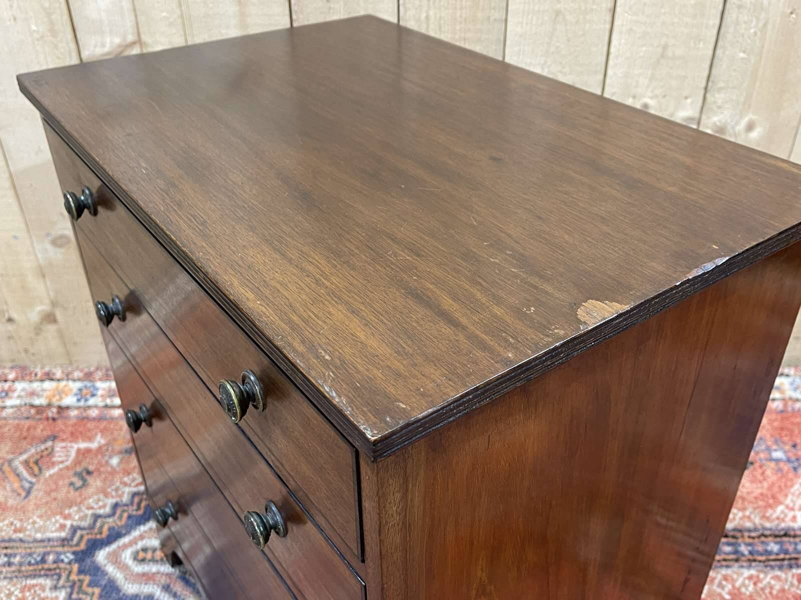 1930s English mahogany chest of drawers