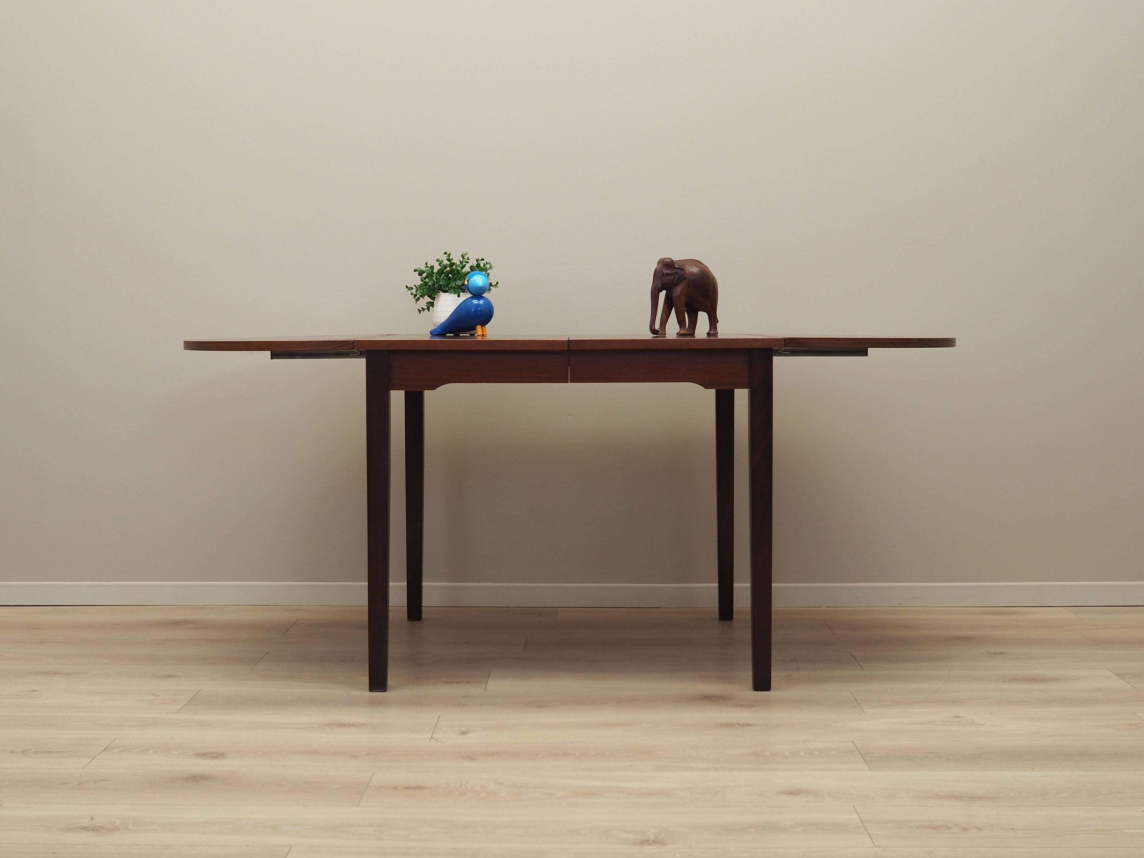 Mahogany table, Danish design, 1970s, production: Denmark