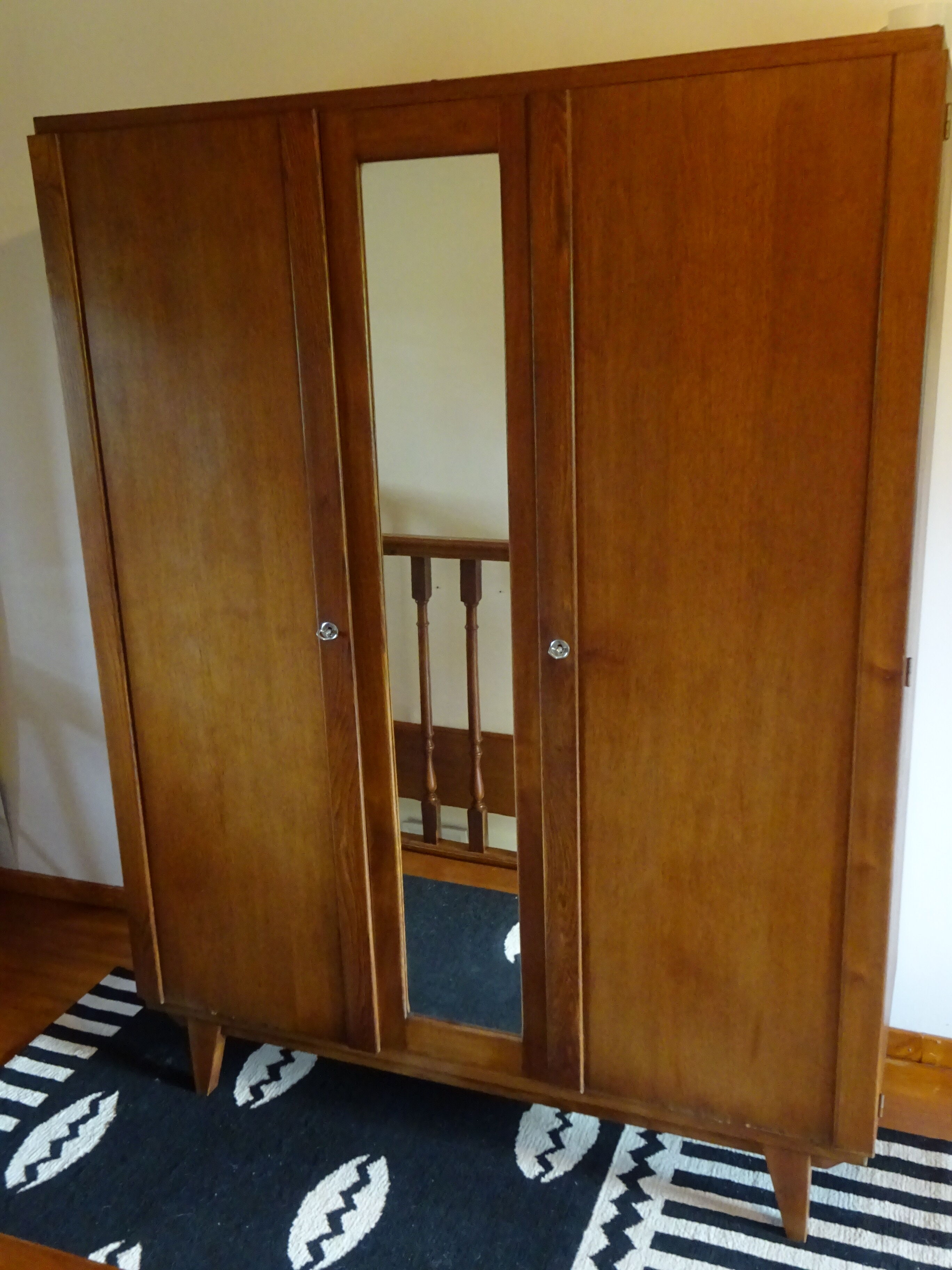 Armoire avec penderie et étagères, 1960s