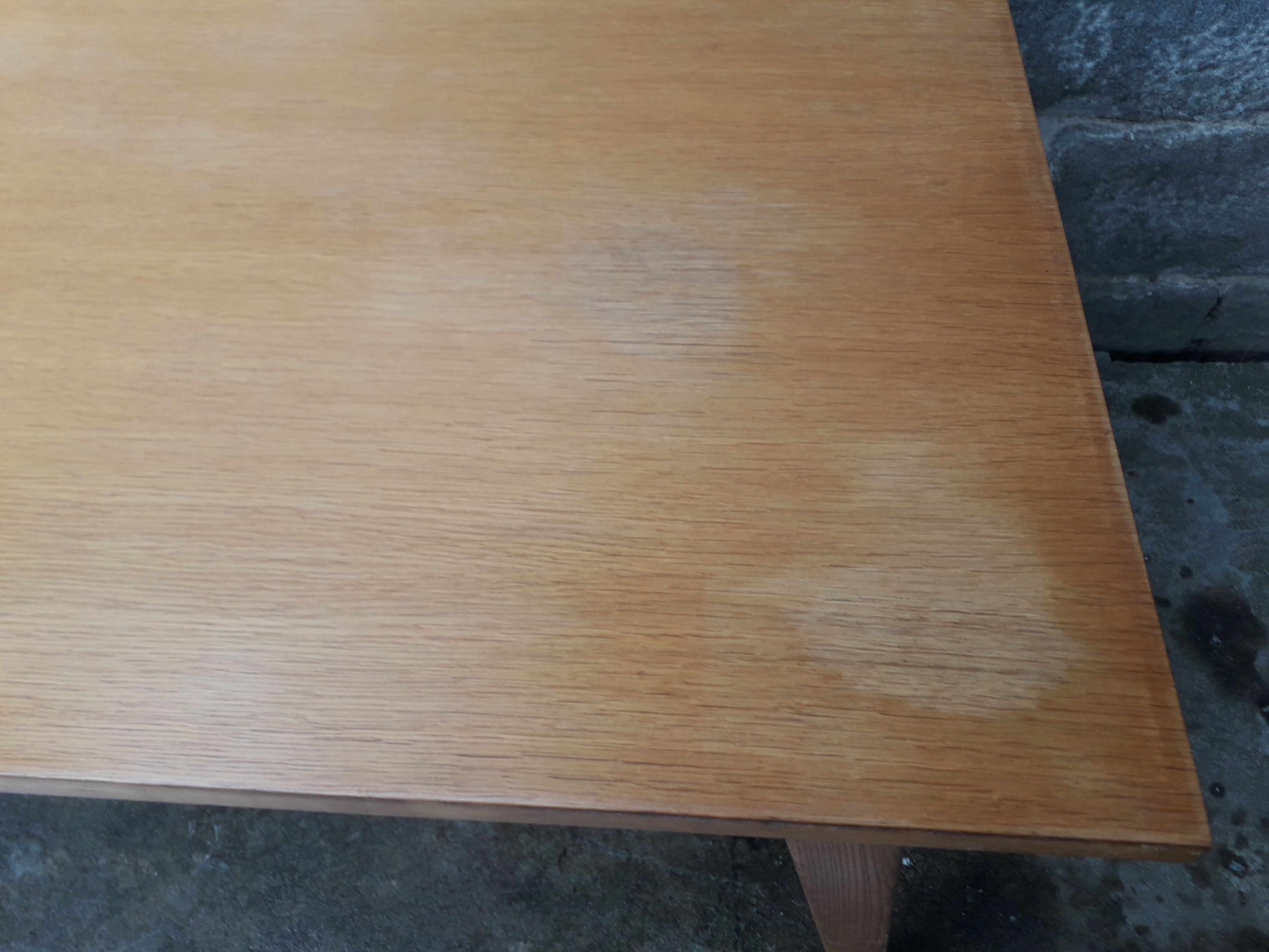 Table à manger années 50 pieds compas