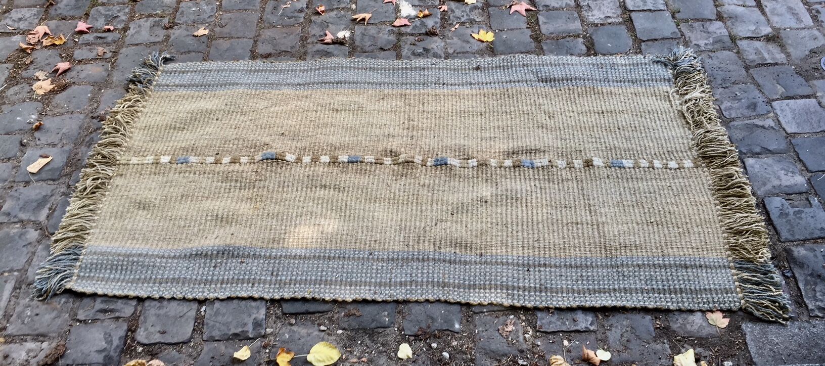 Carpet of Bedouin 100% wool 240 cm x 120 cm