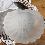 Vintage shell butter dish with your knife