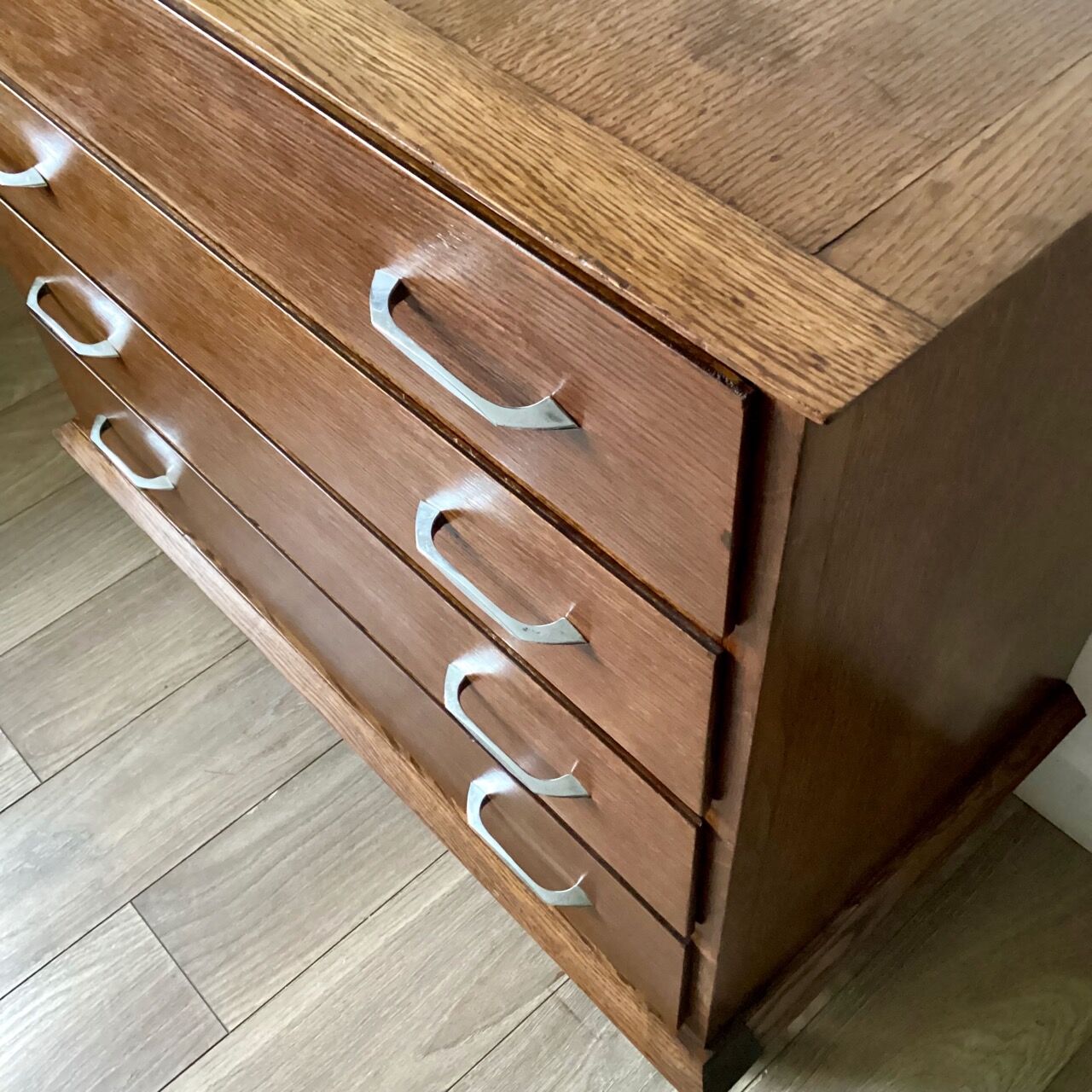 Vintage chest of drawers