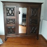 3-door walnut wardrobe with mirror