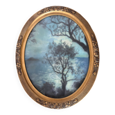 Oval frame in gilded moulded wood