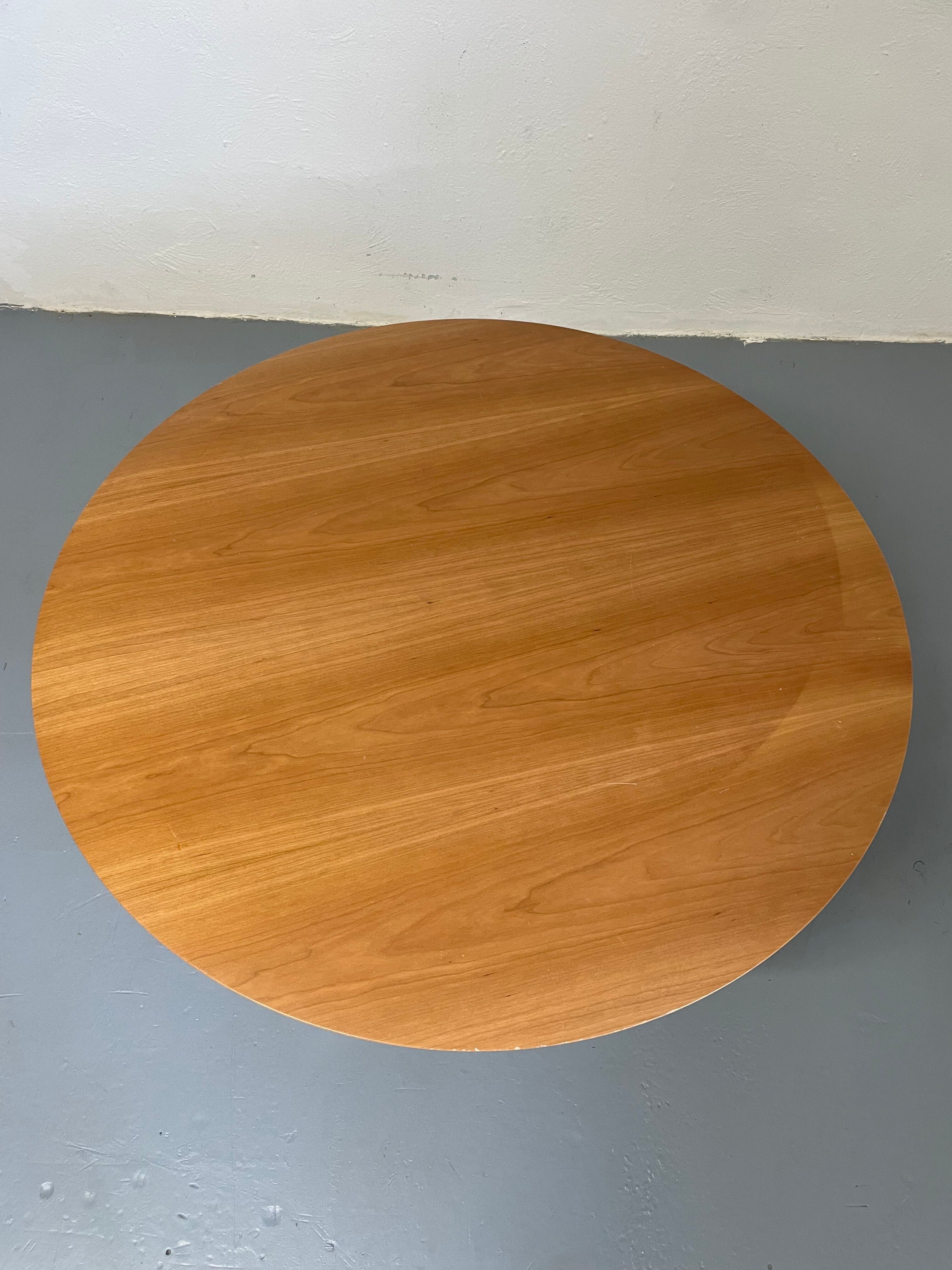Segmented dining table Charles & Ray Eames