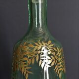 Carafe flacon verre émaillé vert début XXème