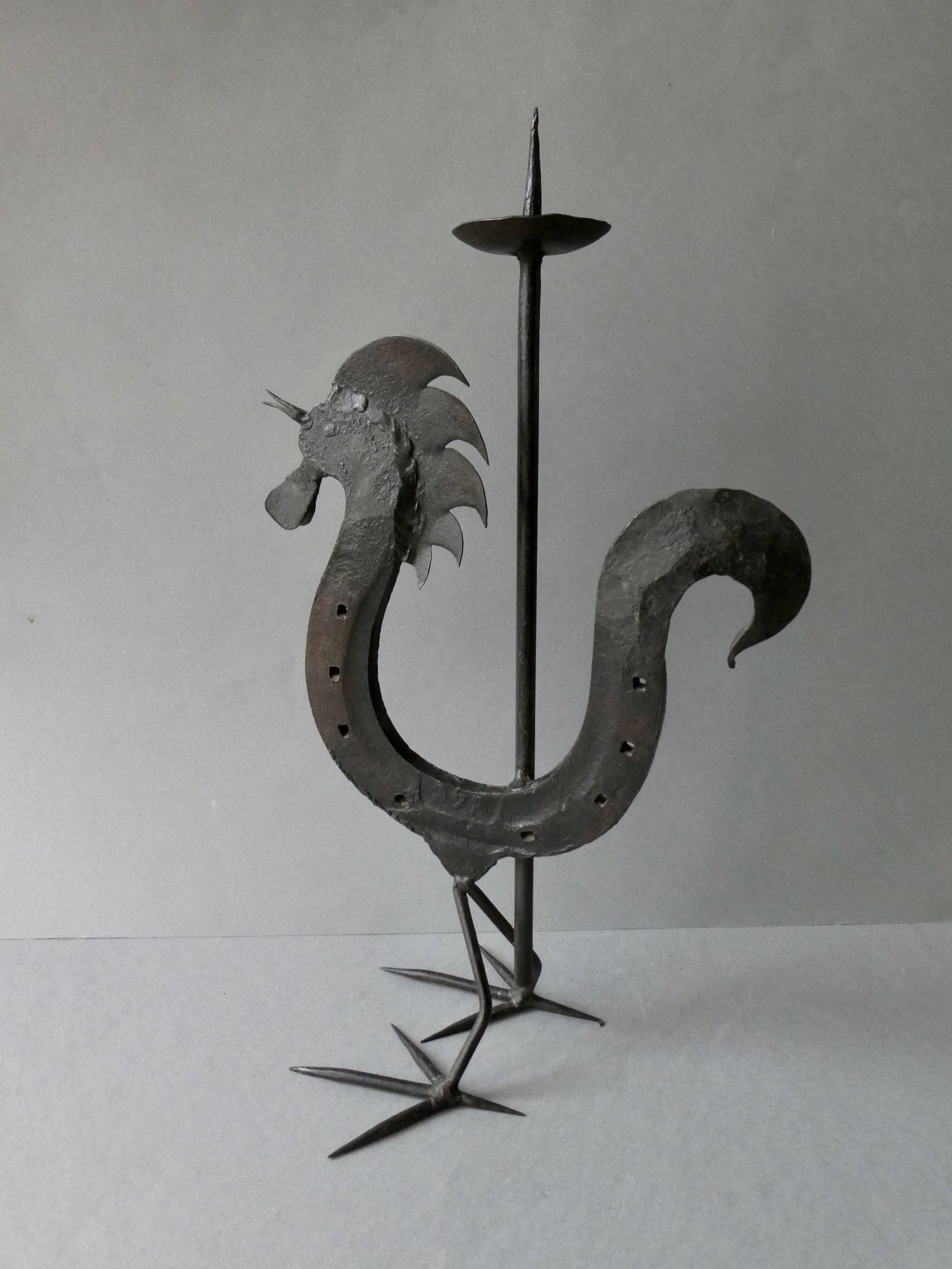 Bougeoir coq en fer forgé, brutaliste