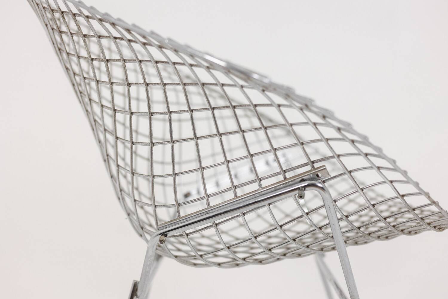 Série de 4 fauteuils « Diamond ». Années 1970, Harry Bertoïa pour Knoll