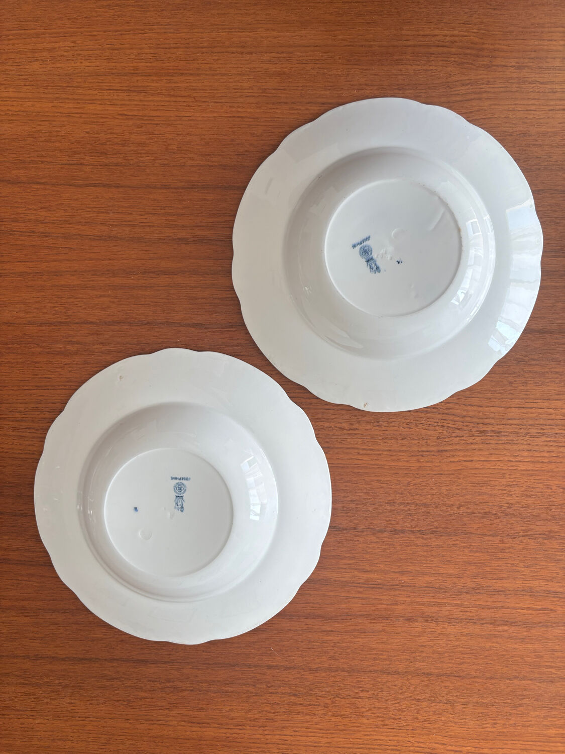 Set of 2 Royal Doulton Joséphine model deep plates – blue decoration