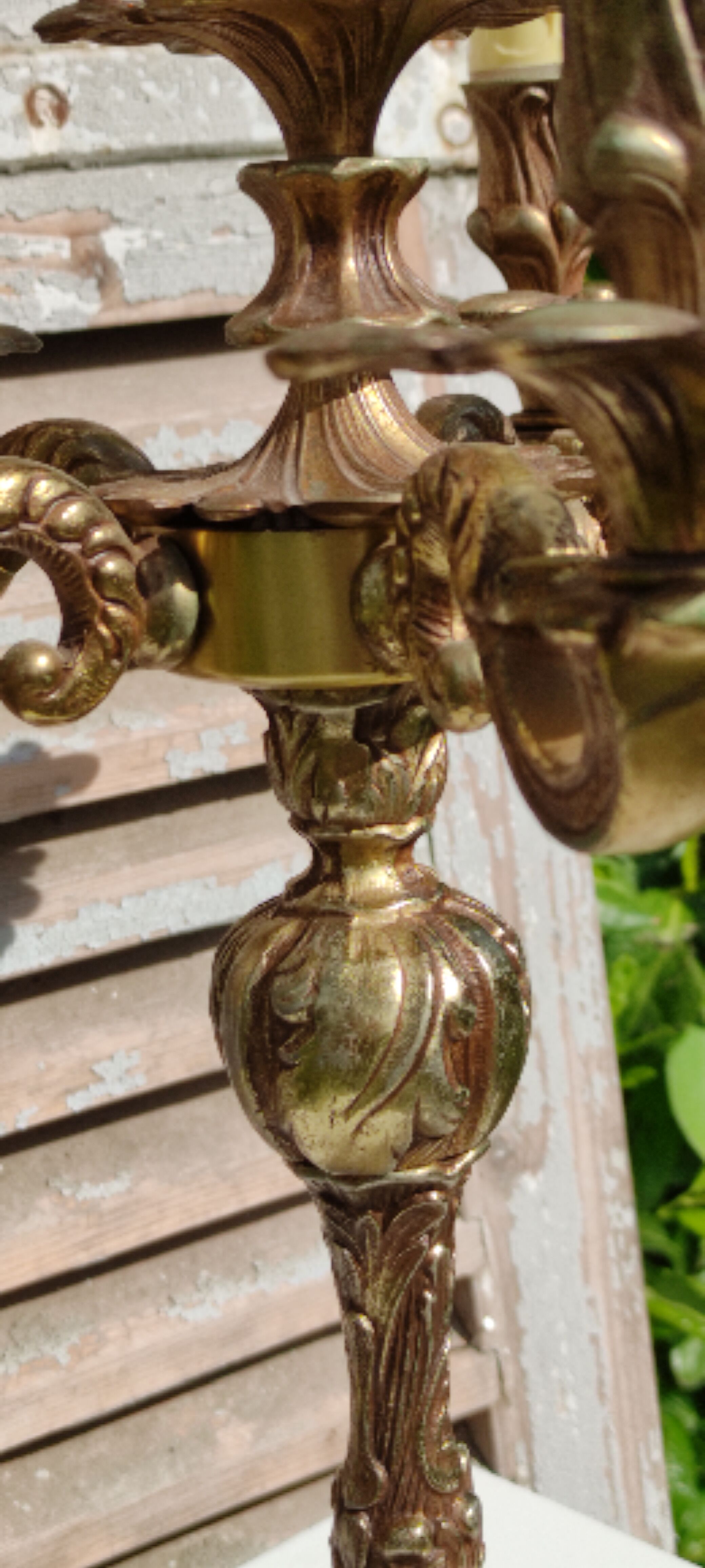 Chandelier bronze six branches électrique