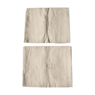 Set of 2 white linen napkins with GD monograms