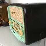 Vintage Sonneclair radio station