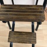 Leather-crusted stepladder