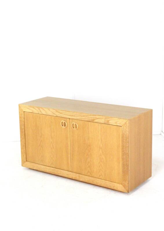 Compact oak buffet "Gehofen" - mid-century modern style - vintage