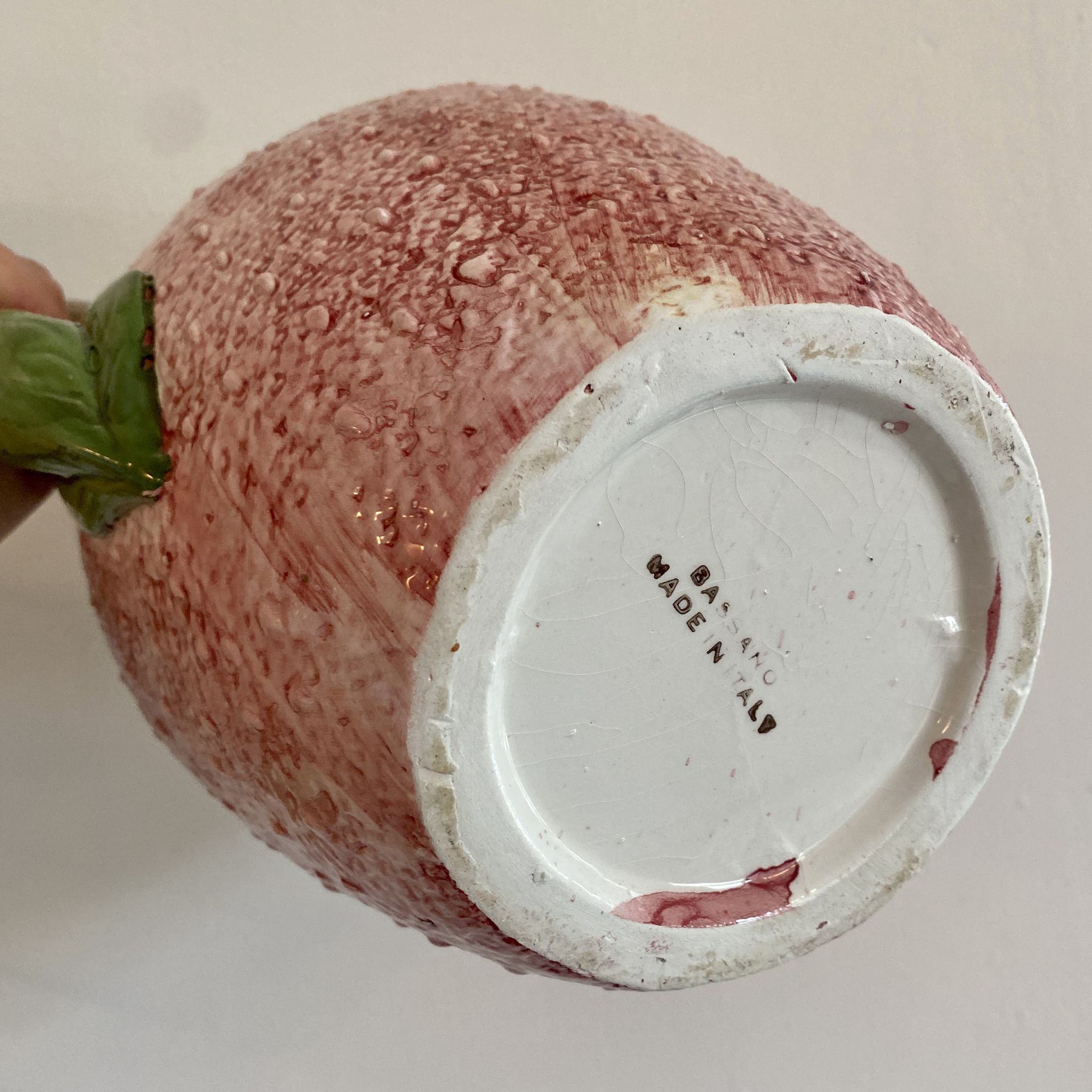 Set of ceramic fruits, a strawberry decanter and two lemon and pineapple jam jars