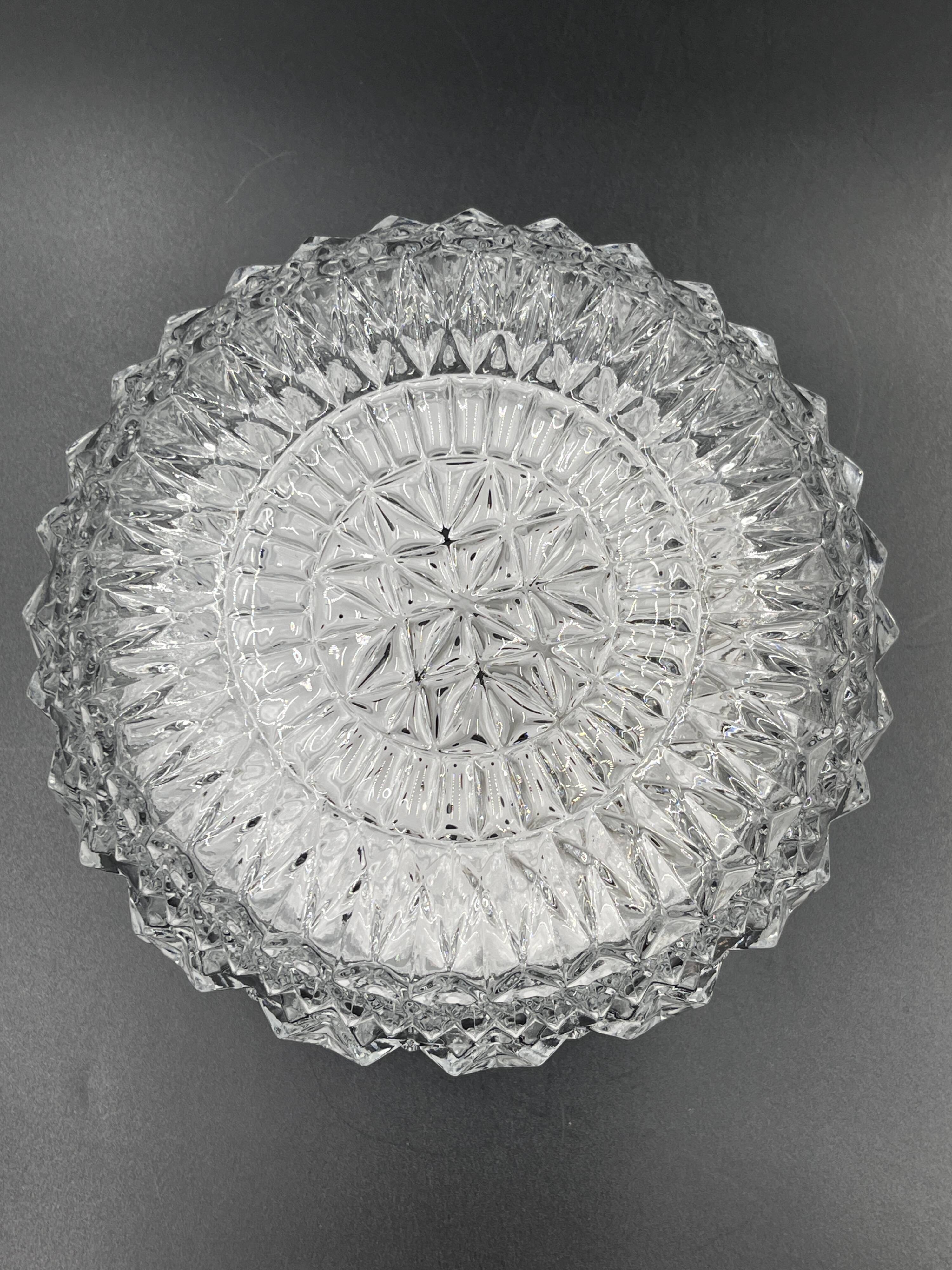 Plafonnier en verre relief