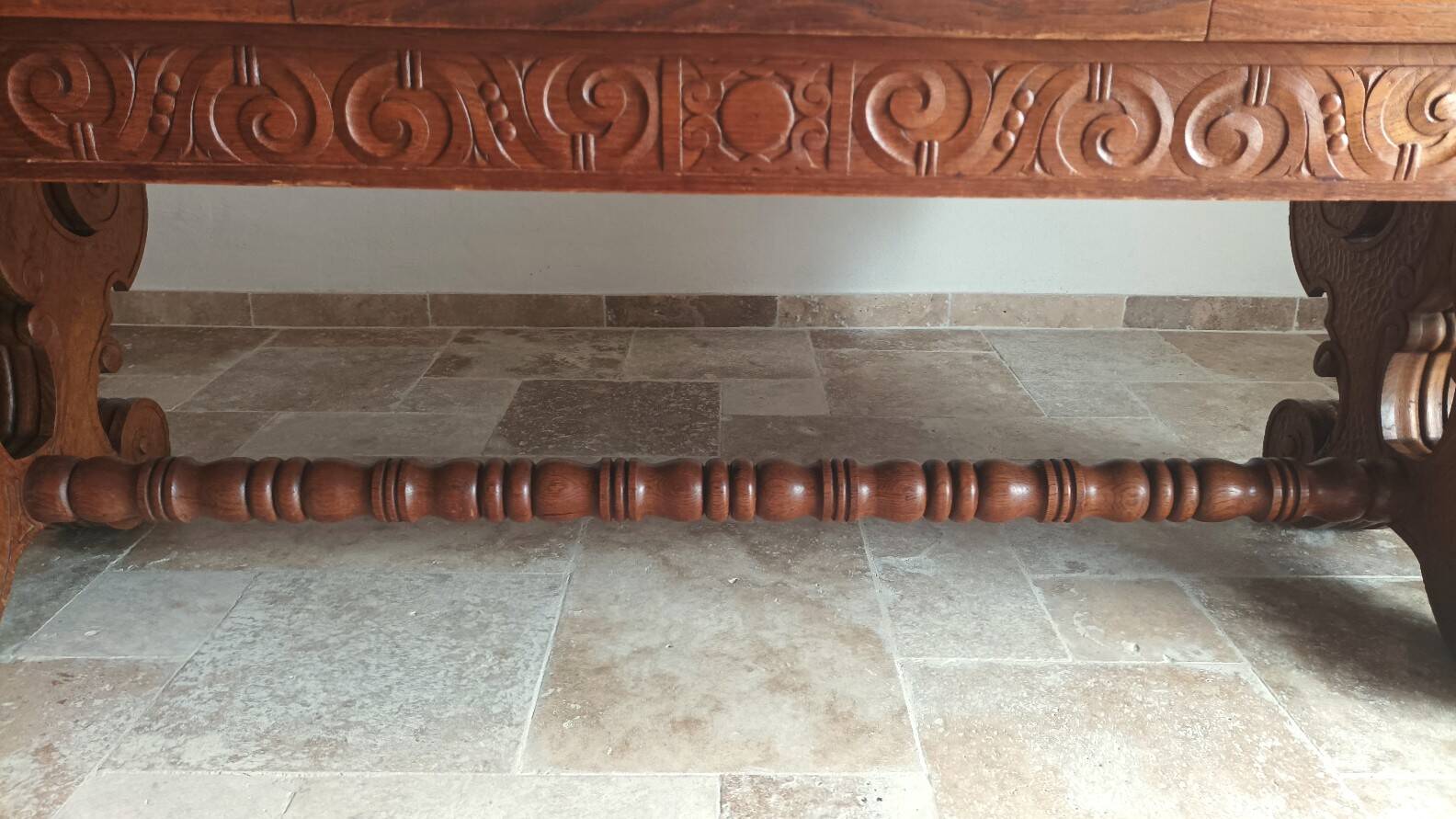 Rocaille table in carved solid oak