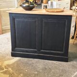Antique counter