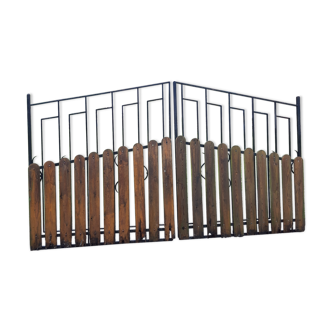 Wrought iron gate 2 swings