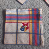 10 .vintage napkins