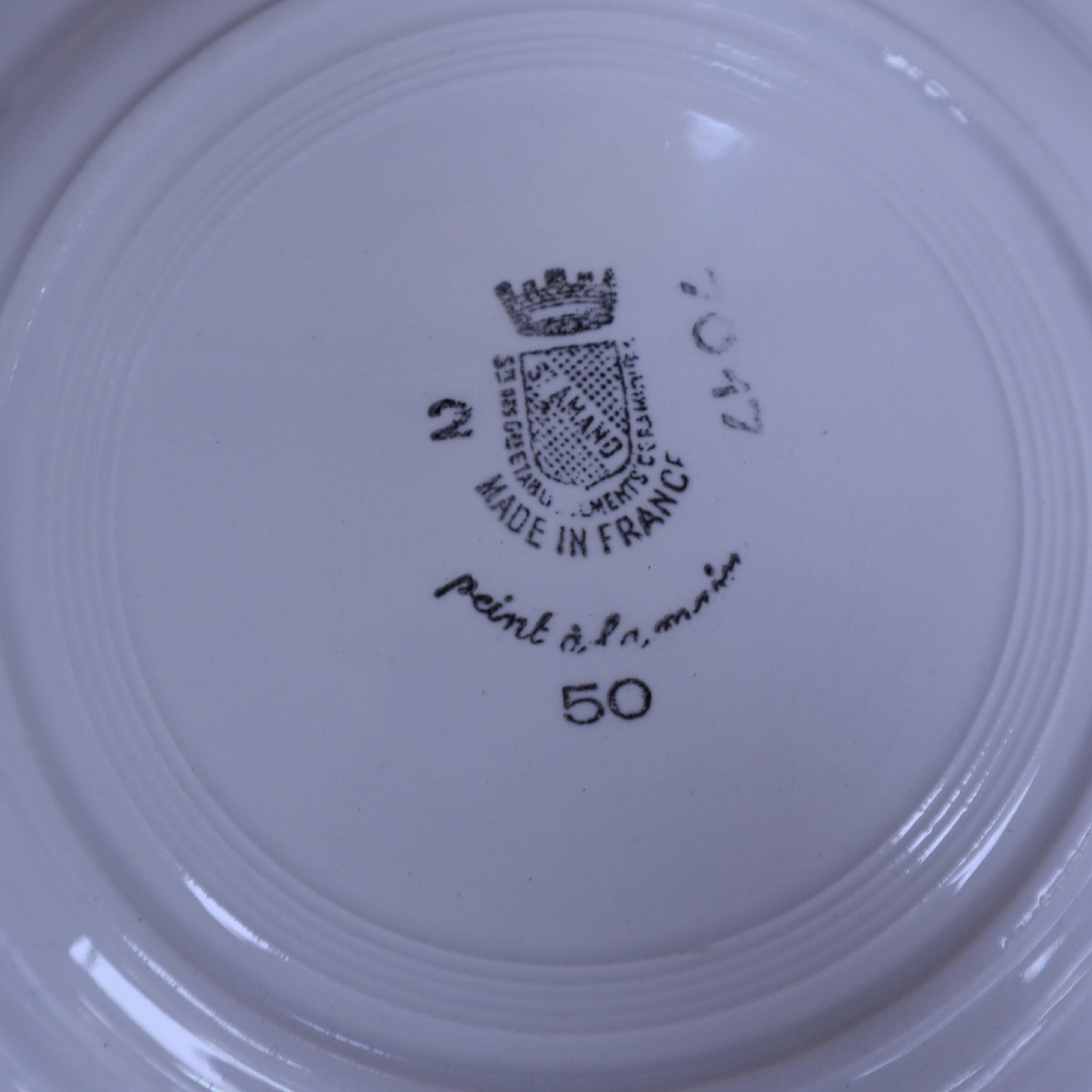 Set of 10 St Amand 7017 flat plates