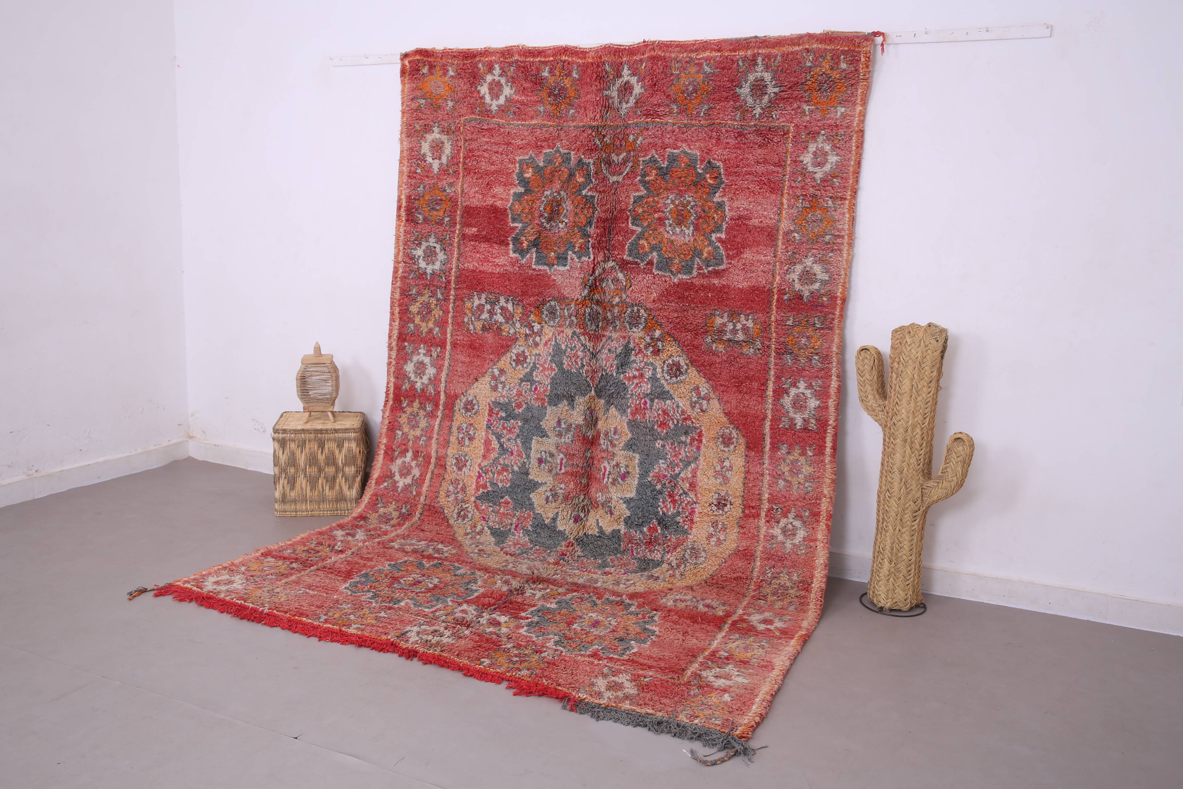 Vintage Moroccan Rug 200 x 306 cm, Berber Wool Rug, Handmade Bohemian Rug