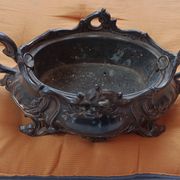 Jardiniere de table style Louis XV, rococo en étain, XIXème s.