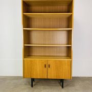 Etagère bibliothèque moderniste des années 50, chêne clair, vintage