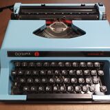 Olympia Conformatic 242 Typewriter