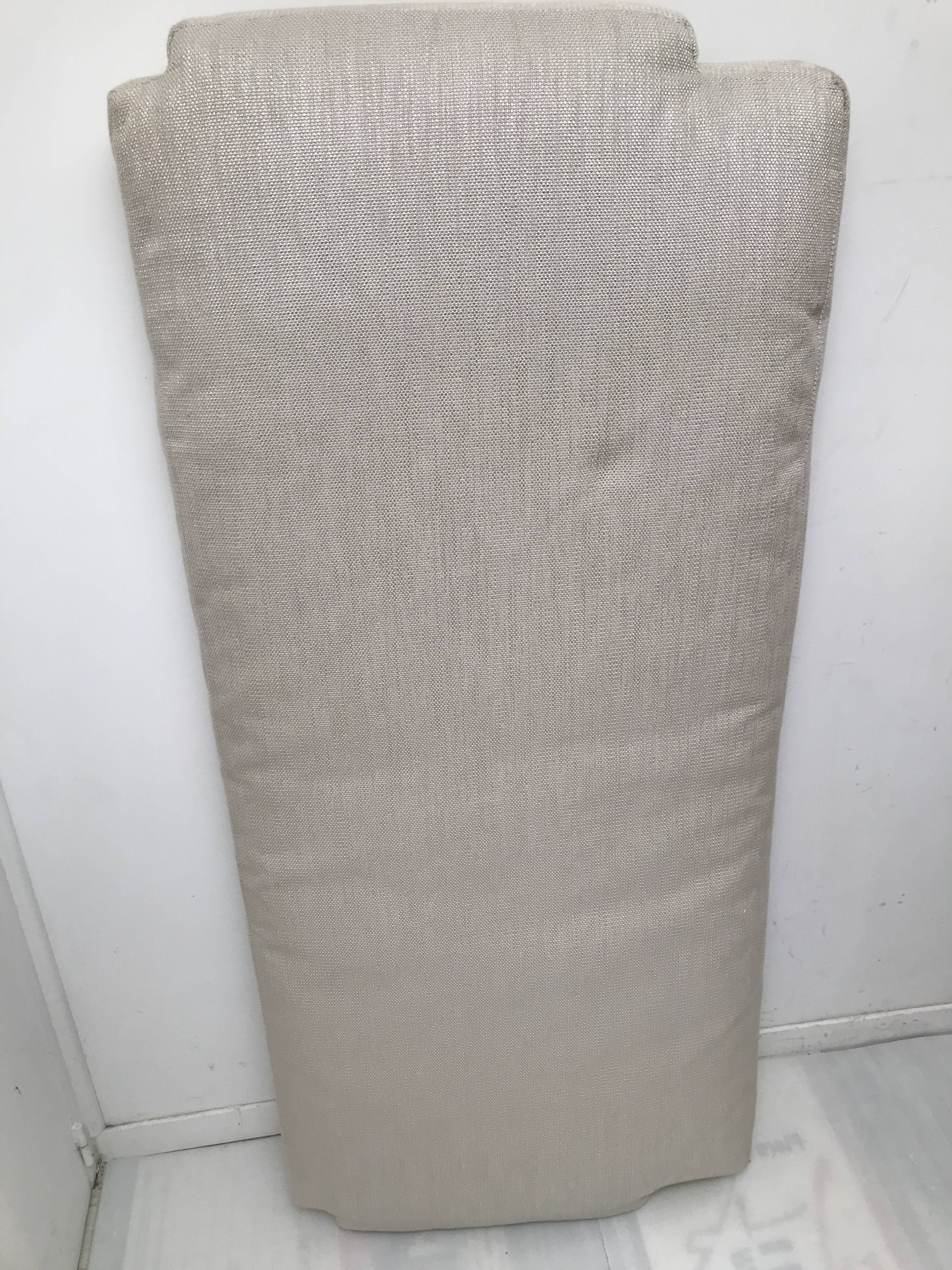 Updated bed end bench 3 seats baroque style