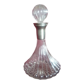 Decanter decanter with silver neck