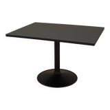 Table basse, design danois, années 1970, production : Danemark